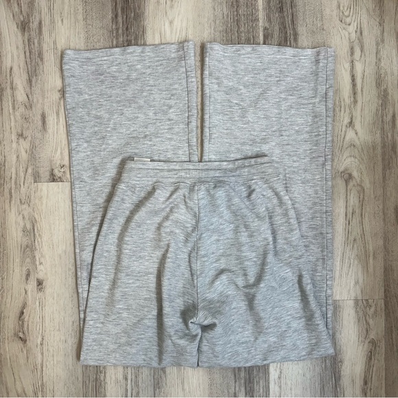 Aritzia TNA Wafflex Pant Gray Size XS - Picture 3 of 5